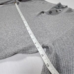 Express Gray Knit Sweater
